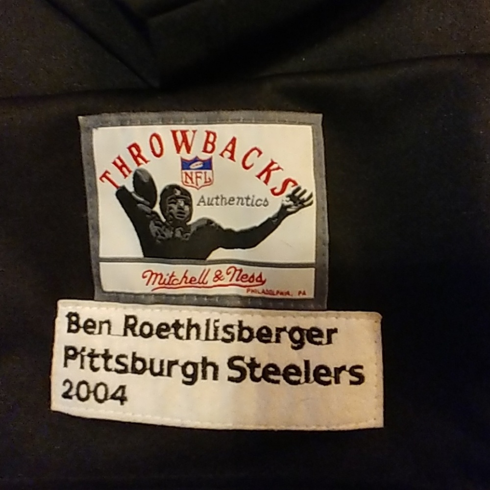 Mitchell & Ness - Picture 3 of 4